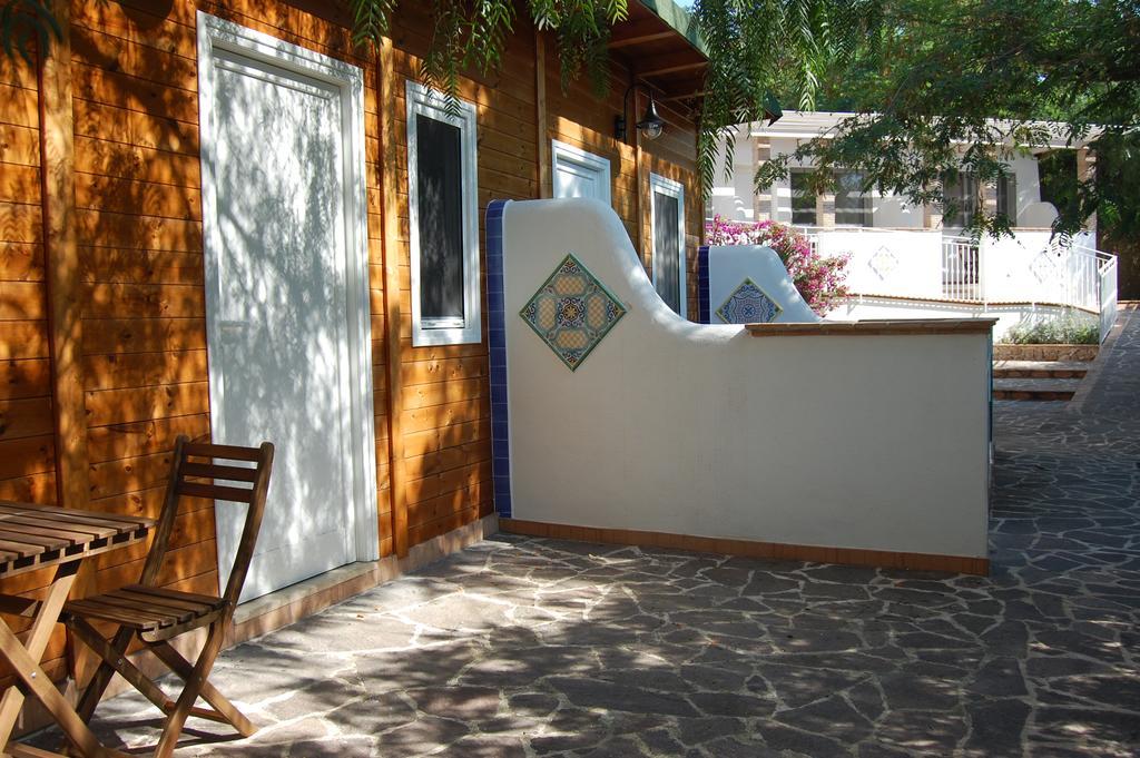 Bahia Blanca Hotel Gaeta Exterior photo